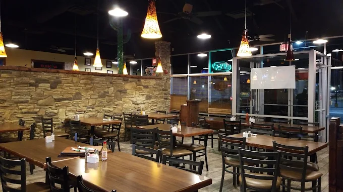 El Cactus Mexican Grille